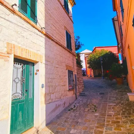 Trilo Torre - Caratteristico Trilo Nel Centro Storico 아파트